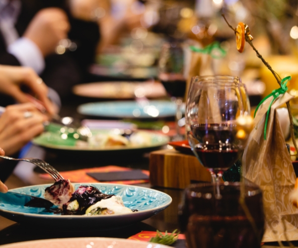 Explore trending restaurants