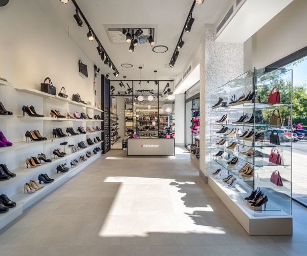 Home & lifestyle showrooms